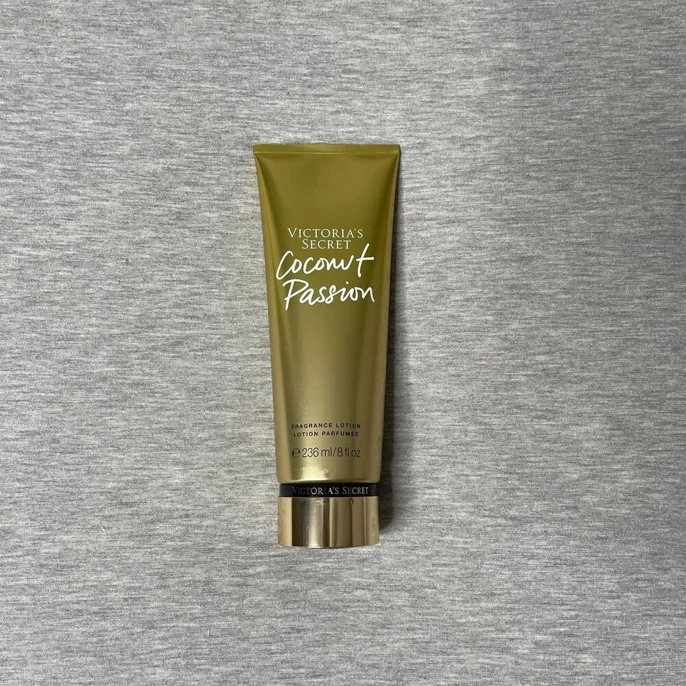 Victoria’s Secret Coconut Passion Full Size Body Lotion